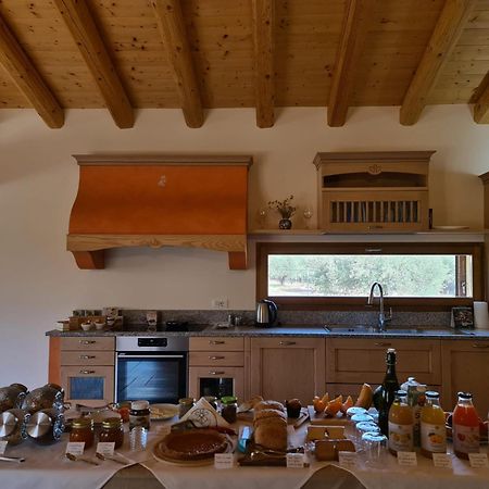 Agriturismo Corte Degli Ulivi Capoterra Bagian luar foto