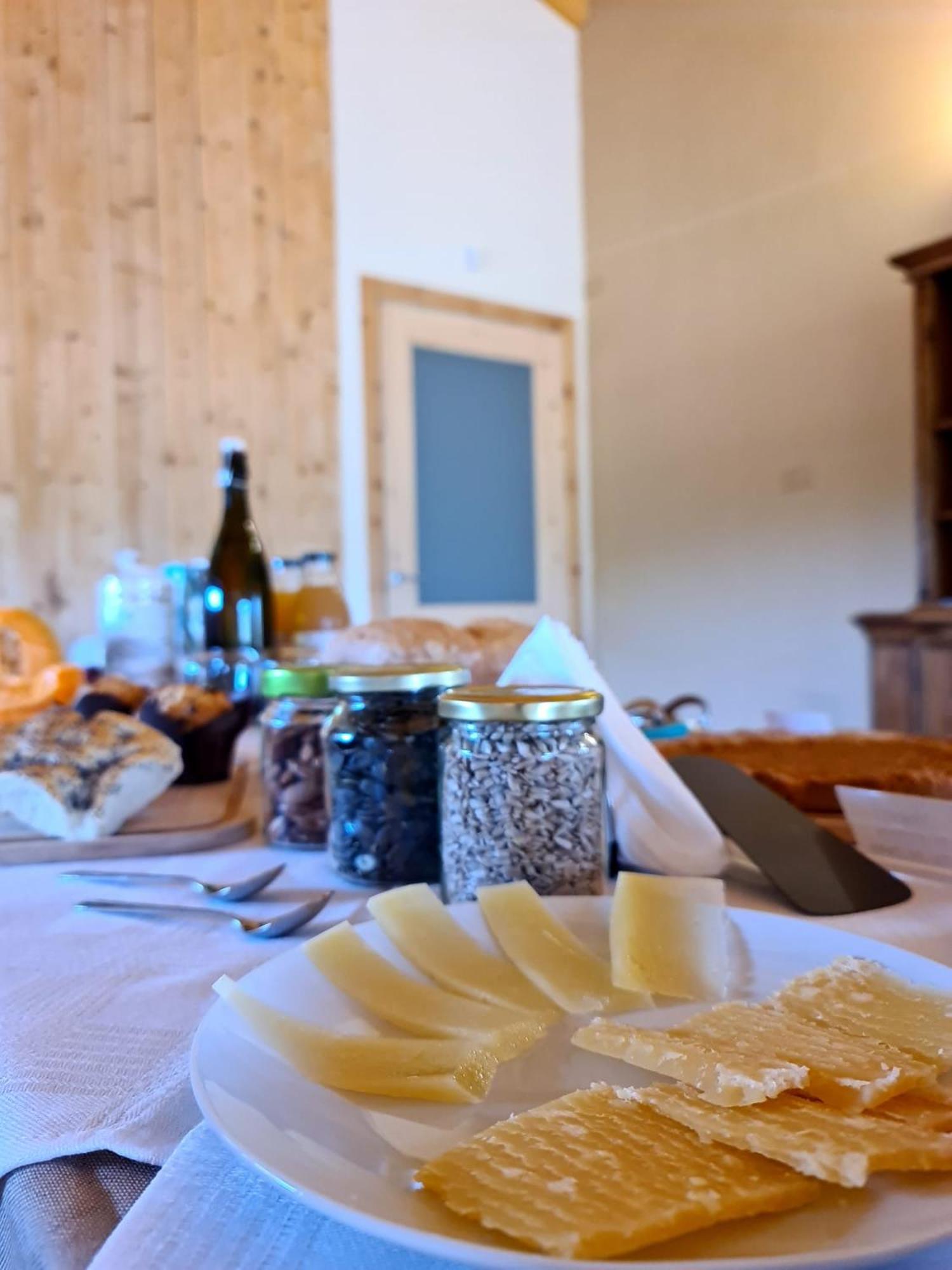 Agriturismo Corte Degli Ulivi Capoterra Bagian luar foto