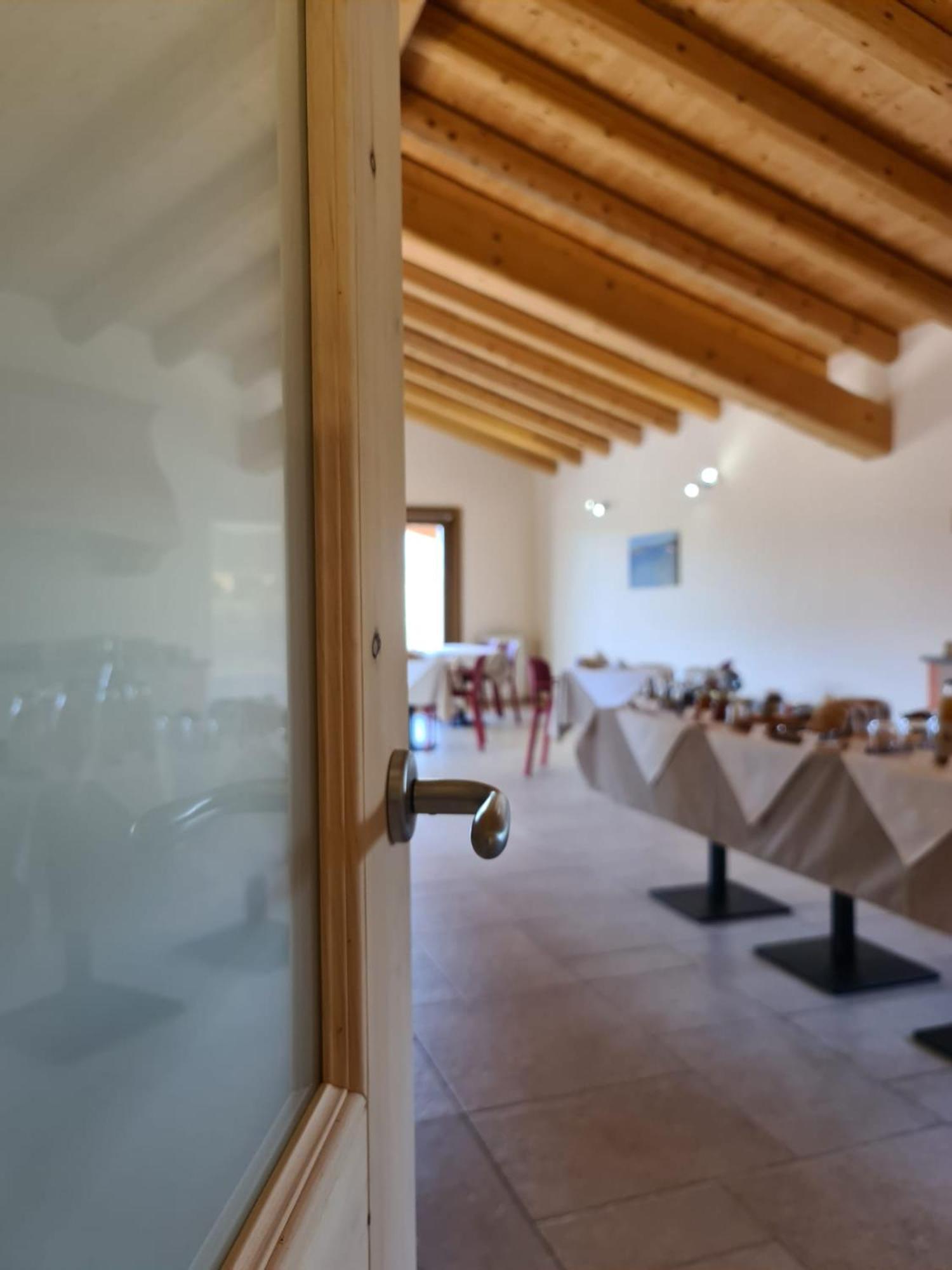 Agriturismo Corte Degli Ulivi Capoterra Bagian luar foto